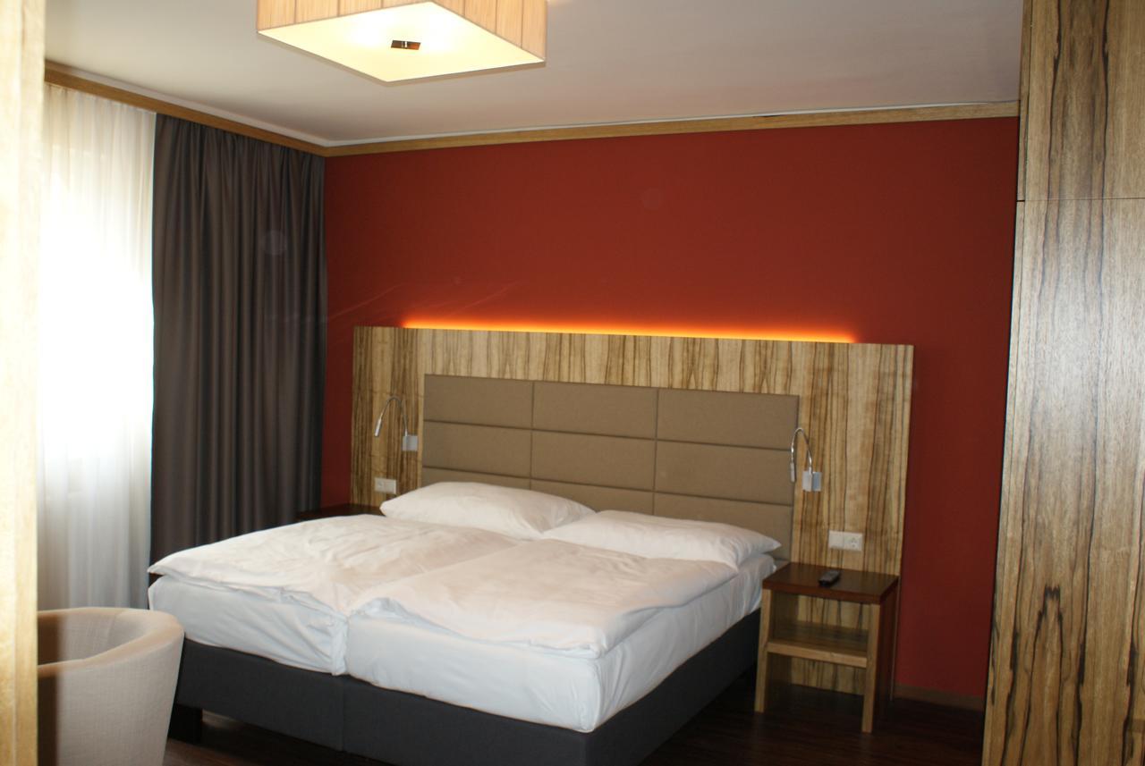 Hotel-Restaurant Schweinberger Stetten Quarto foto